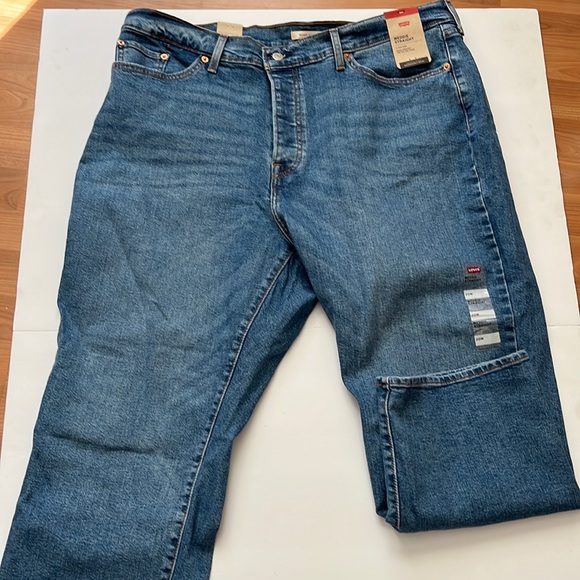 NWT LEVIS STAUSS CO WEDGIE STRAIGHT 20W - Picture 1 of 5